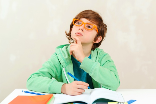 Português 9º Ano Fundamental - Análise sintática, sujeito e predicado: classificações, adjuntos adverbiais.