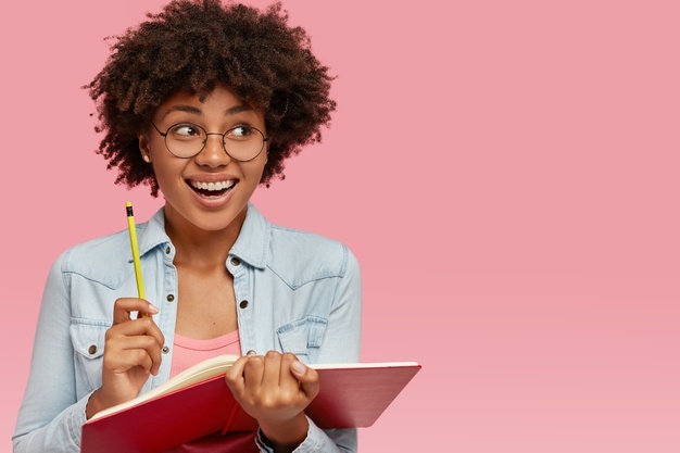 Português 8º Ano Fundamental - Orações subordinadas substantivas: o que são, funções e suas classificações.