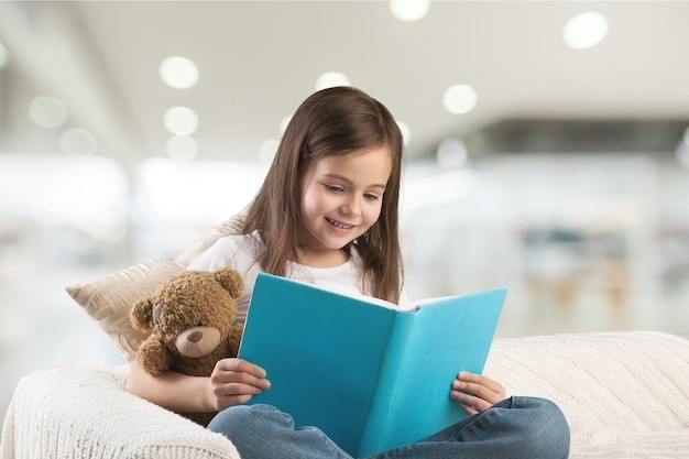 Plano de Aula de Língua Portuguesa - Aprendendo sobre os aumentativos e diminutivos das palavras - 2º Ano do Ensino Fundamental.